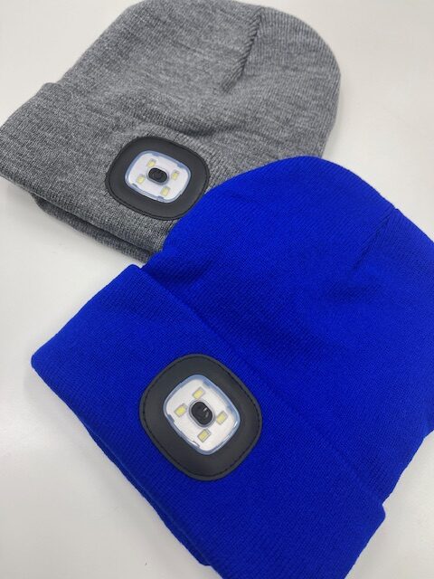 Lot de 2 bonnets lumineux et musicaux