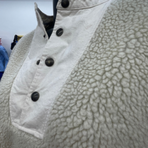 Lot 1 sweat 1 polaire et 1 pull trop canons